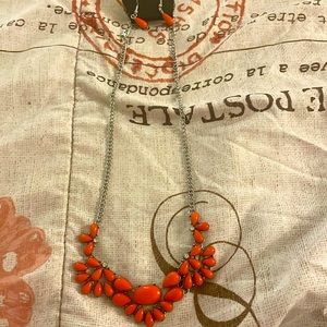 Orange Flowers Jewelry Set perfect for Springtime 🌺
